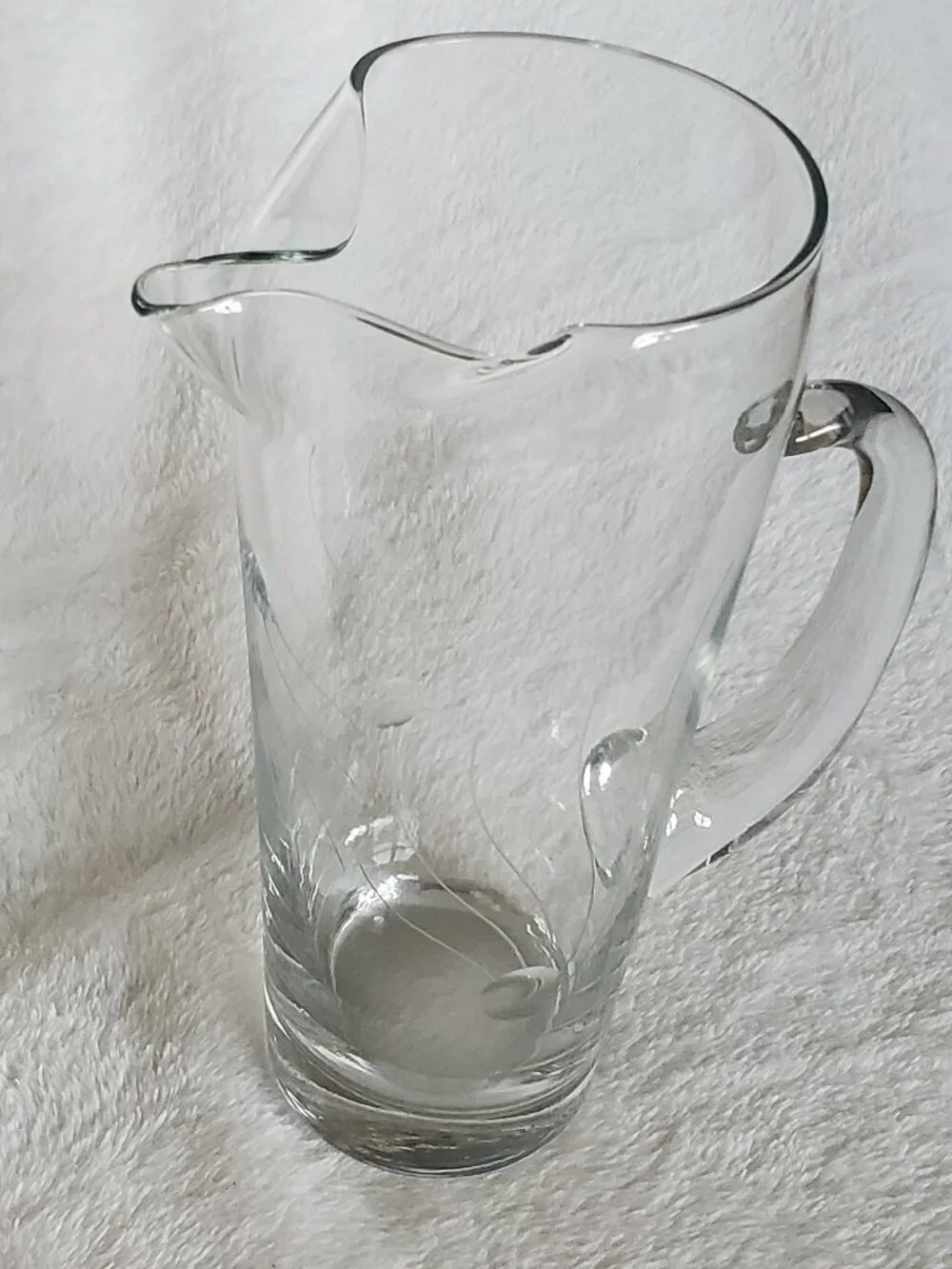 Glass 8 1/2” Clear Martini Pitcher with Etched design Vintage Like New!